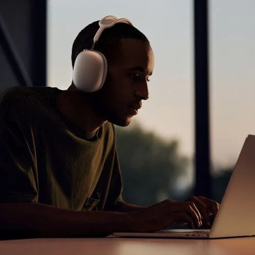Apple AirPods Max Headphones